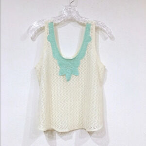 Lush Split Back Embroidered Tank Top Size Medium EUC